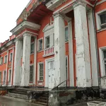 Вопрос исчерпан. Суд закончил споры об ограждении здания-памятника в центре Барнаула