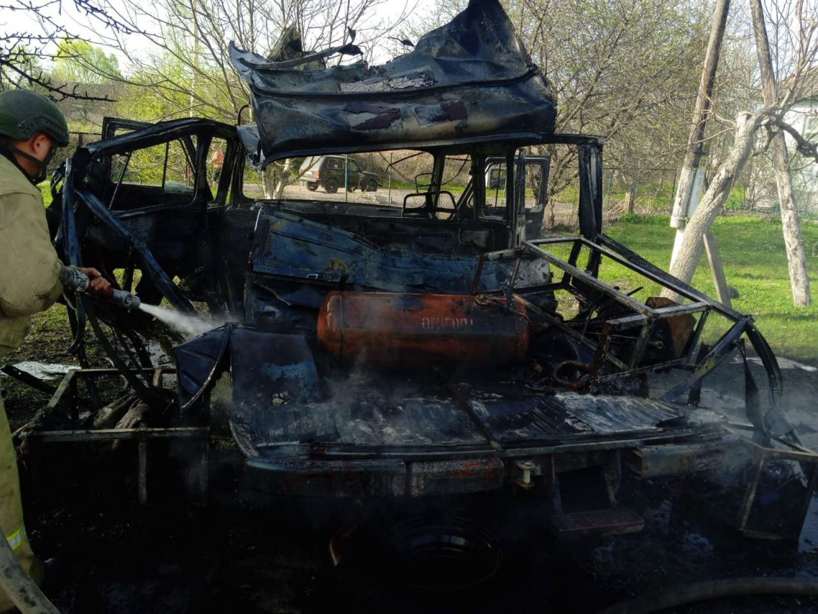 В Курской области двое детей погибли из-за атаки дрона ВСУ на машину - Толк  11.04.2024