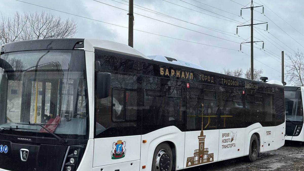 Стала известна дата выхода новых барнаульских автобусов на маршрут №1 |  03.05.2024 | Барнаул - БезФормата