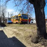 В Барнауле на улице Анатолия трамвай сошел с рельсов