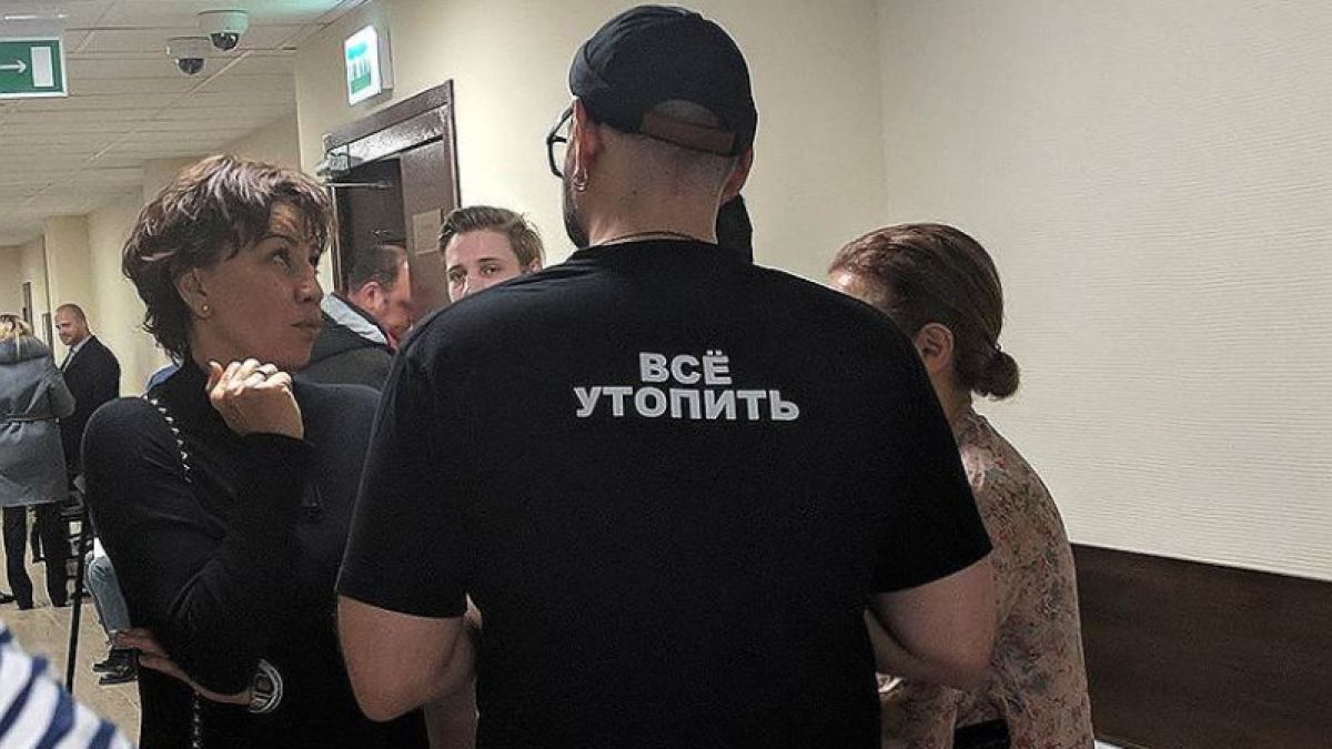 Серебренников рассказал суду о "панике" при виде финансовых бумаг 