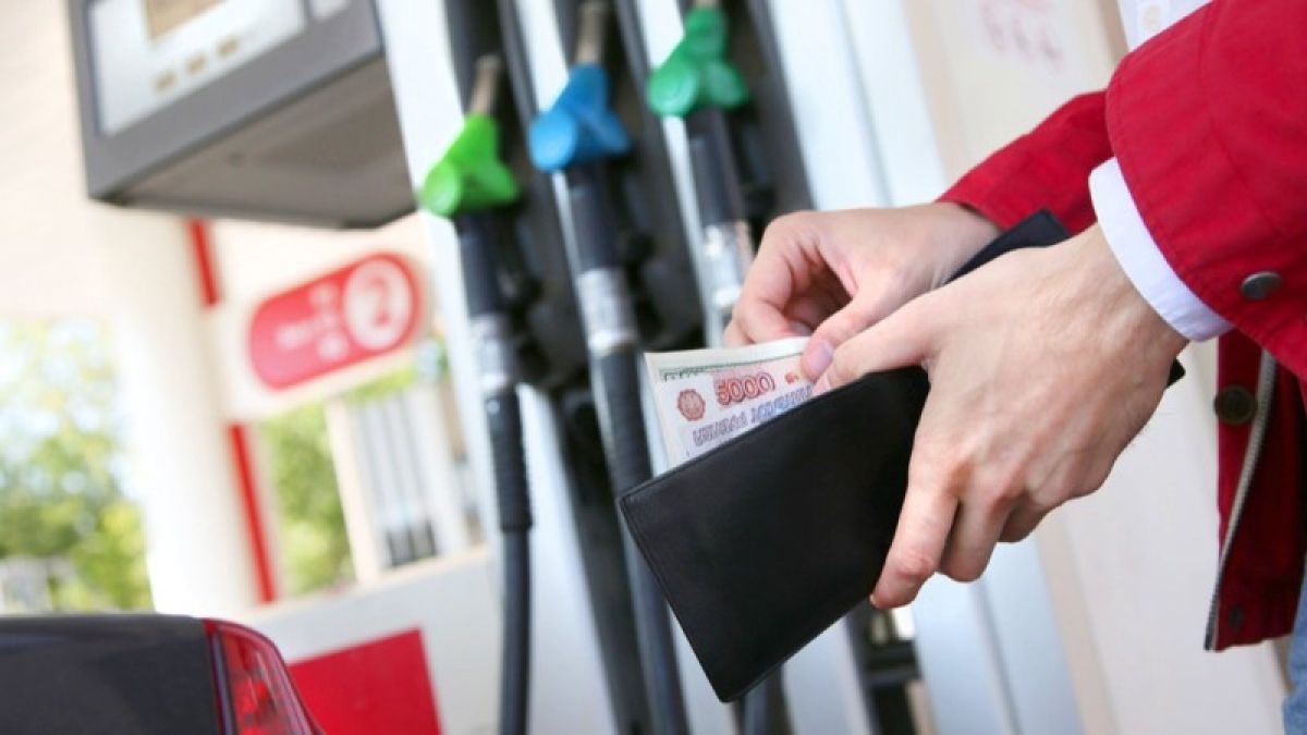ФАС подписала соглашение о заморозке цен на топливо
