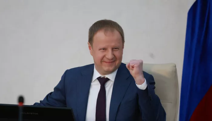 Миссия Алтая и 50 голосов за: как прошел отчет губернатора Томенко. Фоторепортаж