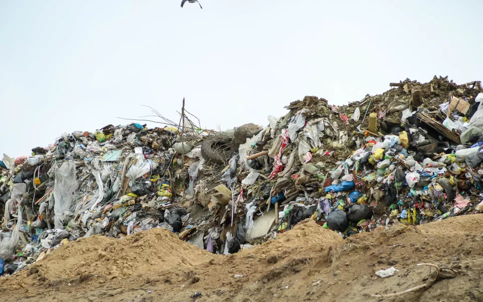 Экологи: над Алтайским краем нависла угроза мусорной катастрофы