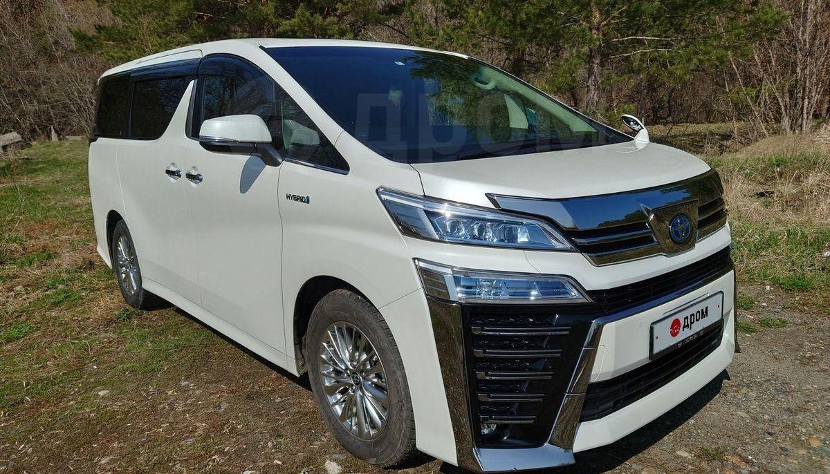 В Алтайском крае за 6 млн рублей продают Toyota Vellfire с двумя  телевизорами - Толк 27.04.2024