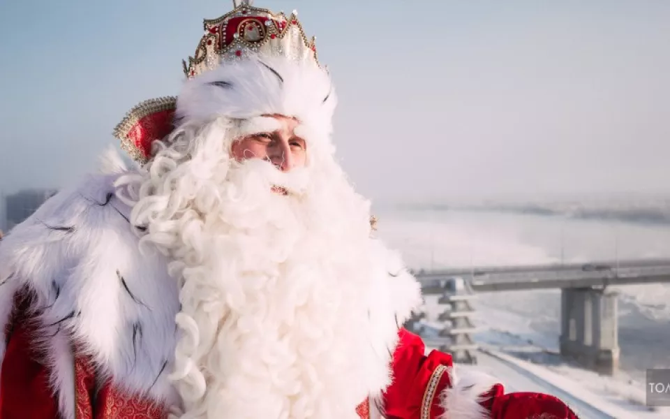 Стало известно, когда поезд Деда Мороза остановится в Барнауле