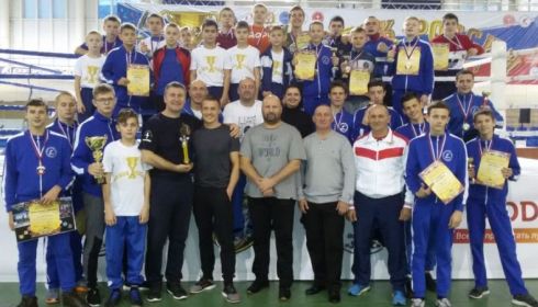 Алтайские кикбоксеры выиграли Кубок России