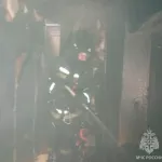 В Барнауле спасли семь человек из-за пожара в пятиэтажке на Исакова