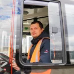 Стало известно, сколько зарабатывают водители новых автобусов в Барнауле