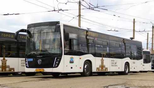 Поставщику новых барнаульских автобусов придется заплатить крупный штраф