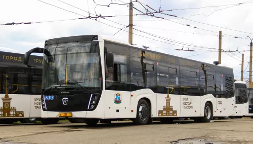 Поставщику новых барнаульских автобусов придется заплатить крупный штраф