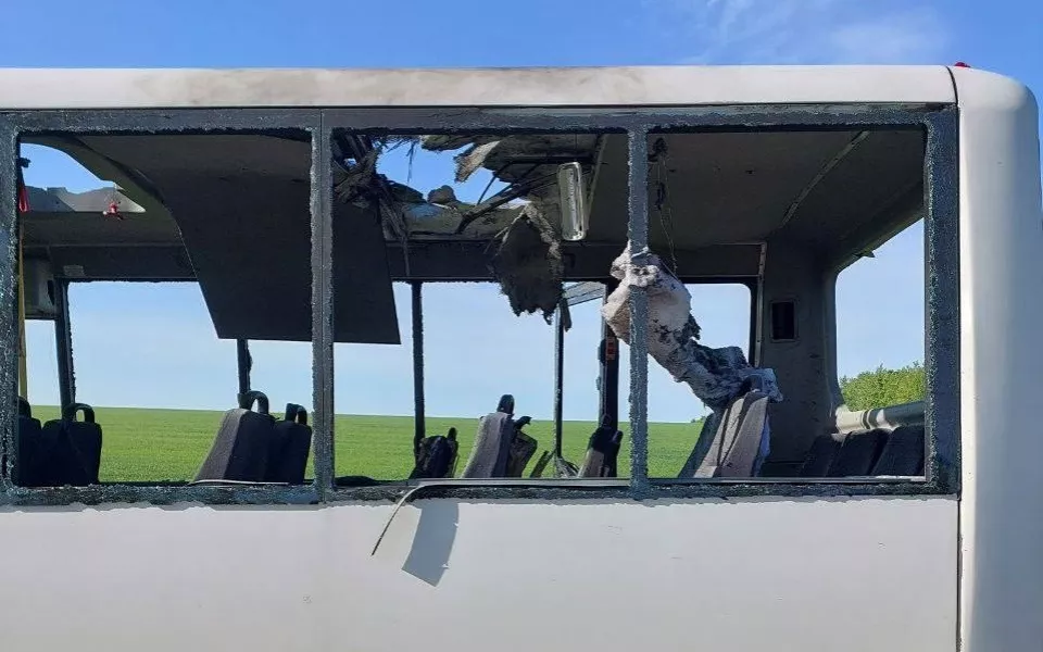 Шесть человек погибли из-за атаки дронов по автобусам в Белгородской области