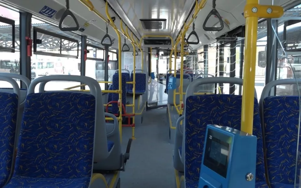 Барнаульцы рассказали, как они восприняли запуск новых автобусов по маршруту 1