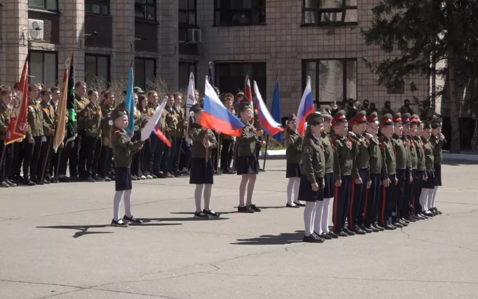 При параде и на параде: как АлтГТУ отметил предстоящий праздник Великой Победы