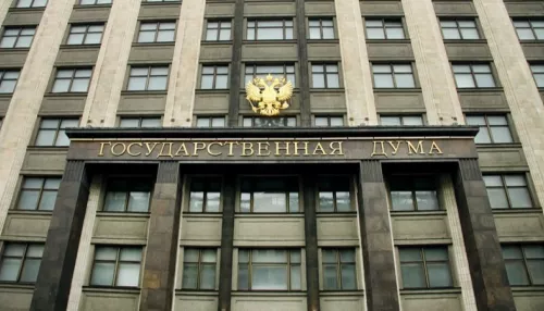 В Госдуме приняли закон о приостановке участия России в ДСНВ