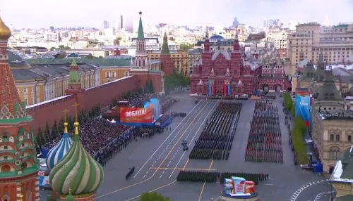 Сенатор назвала дикостью высказывание Зеленского о параде Победы в Москве