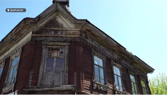 Почему архитектурный памятник в Барнауле выставили на продажу за один рубль