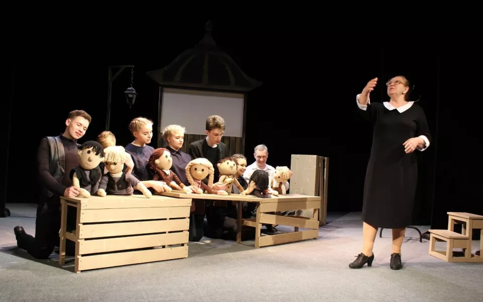 Семейный театр, детский фонд и Ростелеком приглашают на благотворительный спектакль