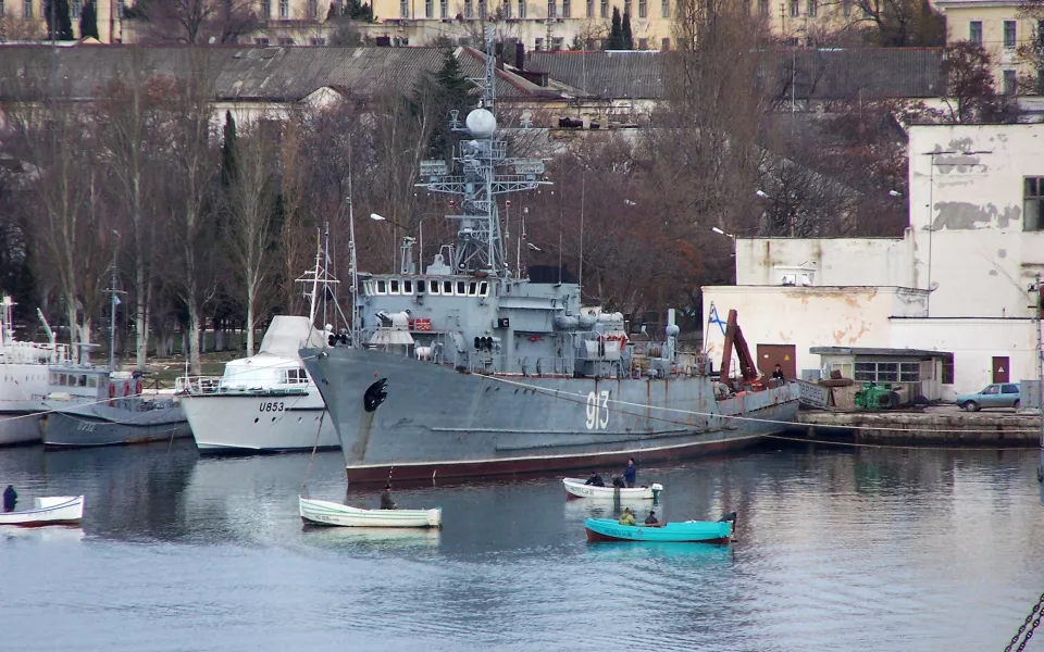 Правда ли российский корабль Ковровец был атакован ВСУ и что об этом известно