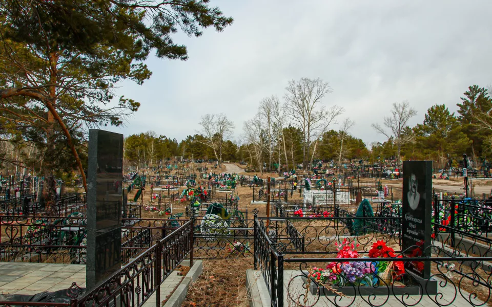 Барнаульская похоронная служба подняла цены и проведет инвентаризацию кладбищ