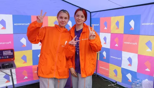 Ростелеком на семейном марафоне в Барнауле познакомил детей с работой связистов