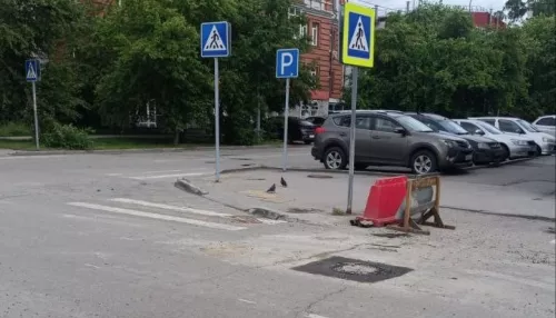 Росводоканал Барнаул ремонтирует колодцы на проезжих частях