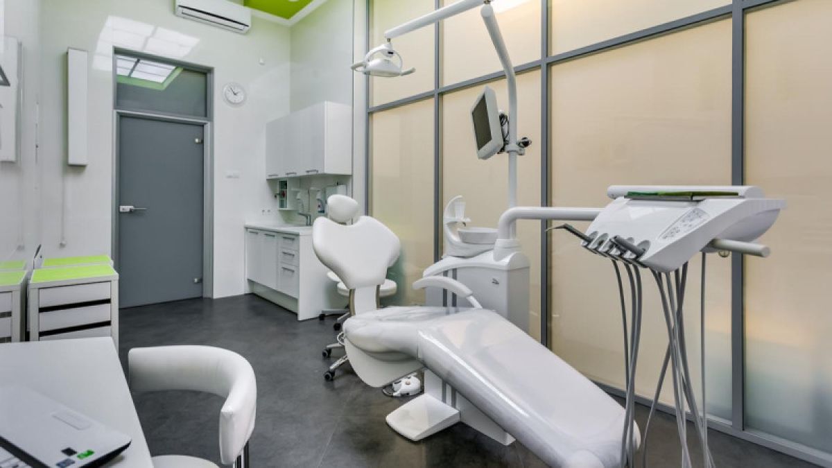 Бесплатная стоматологическая клиника откроется при АГМУ