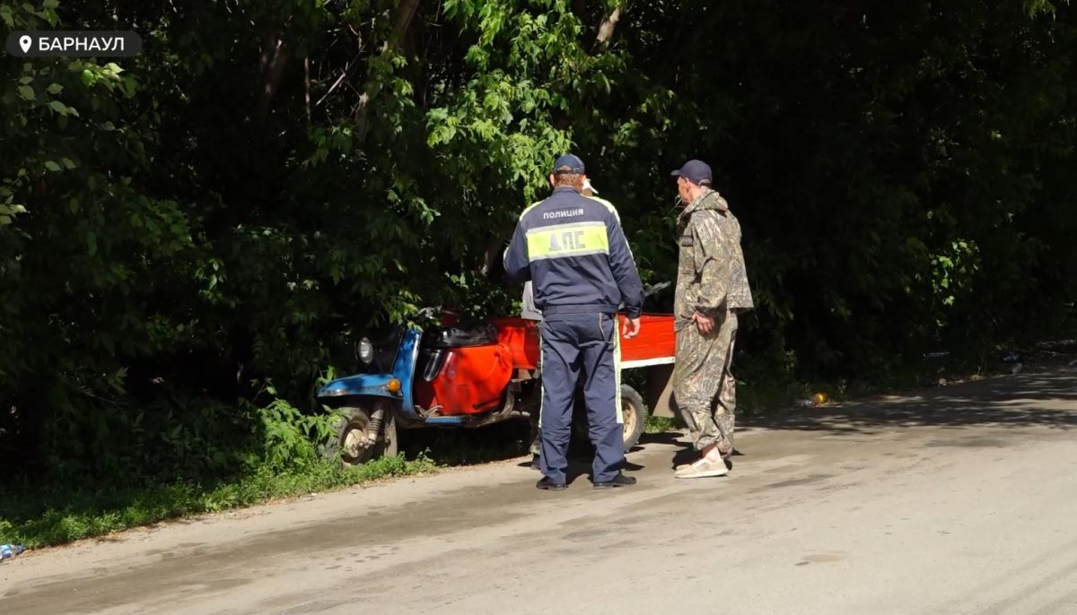 Как в Барнауле прошел рейд ГИБДД по мототранспорту - Толк 20.06.2024