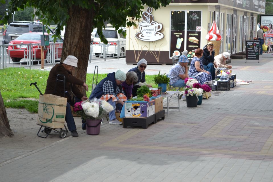 Уличная торговля в Барнауле