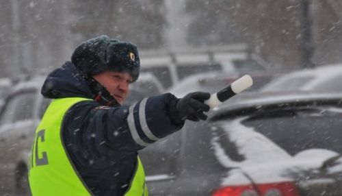 ГИБДД Алтайского края обращается к водителям в связи с непогодой