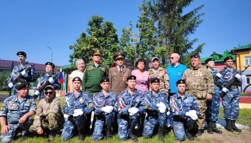 Алтайские социалисты приняли участие в открытии мемориала воинам-землякам
