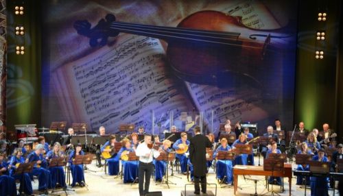 Сибирский оркестр исполнит песни Виктора Цоя на концертах 7 и 8 декабря