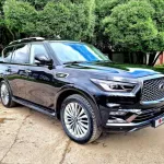 Черный Infiniti QX80 в комплектации макси продают в Барнауле почти за 9 млн рублей