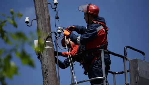 Россети Сибирь ведут ремонт линий электропередачи и подстанций