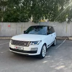 Элитный Land Rover в Vogue-комплектации продают за 11 млн рублей в Барнауле