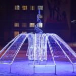 Где в Барнауле устанавливают большие световые фонтаны?