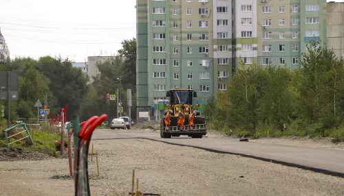 Комплексный подход: как в Барнауле по нацпроекту строят юбилейную дорогу. Фото