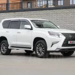 Белоснежный Lexus GX460 в premium-комплектации продают за 8 млн рублей в Барнауле