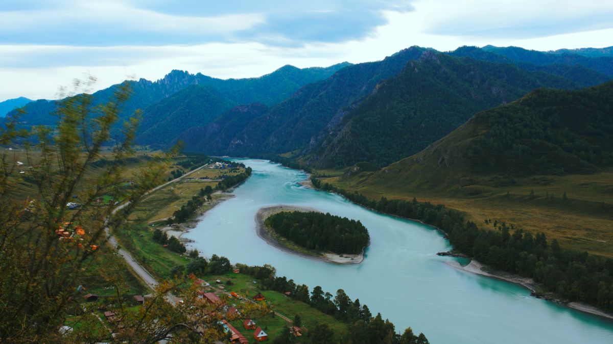 Долина духов (урочище Че-Чкыш). Республика Алтай