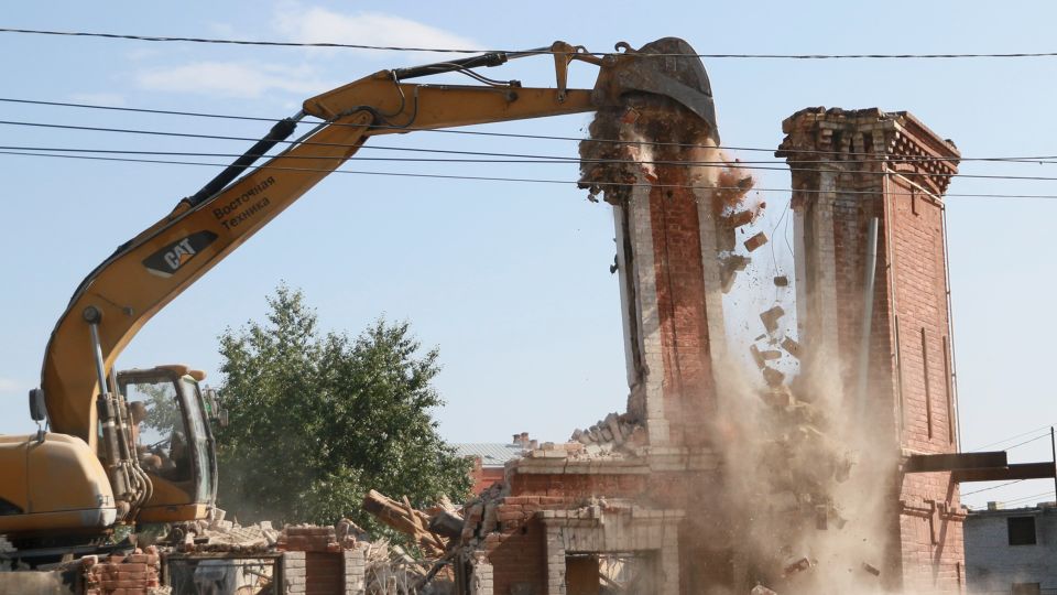 Снос усадьбы Михайлова в Барнауле