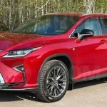 Ярко-красный Lexus с крашеными бамперами продают за 5,6 млн рублей в Барнауле