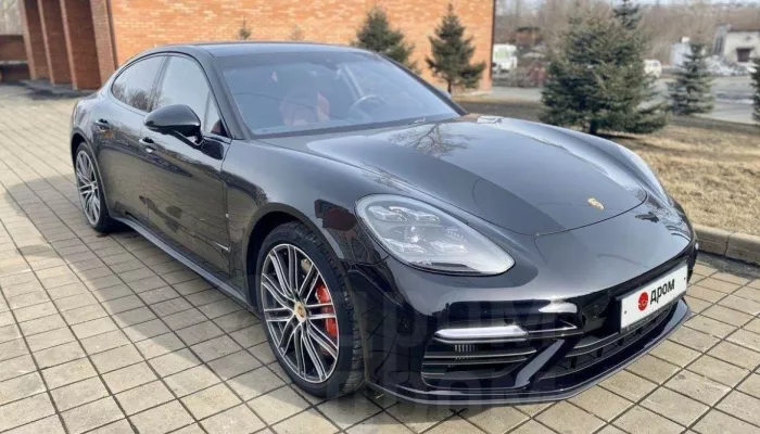 Porsche Panamera с роботизированной коробкой продают почти за 13 млн в Барнауле