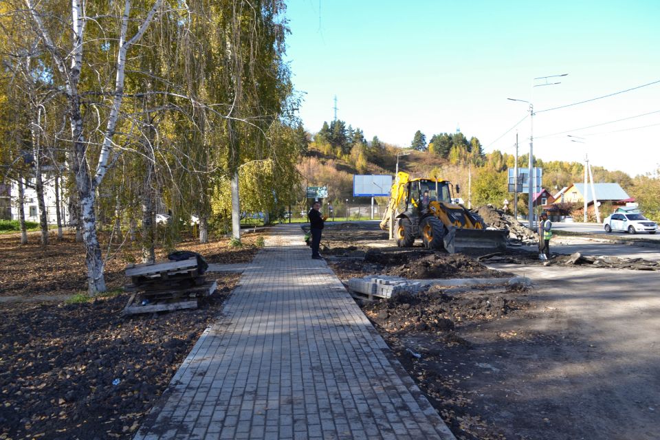 Сквер на въезде в Горно-Алтайск