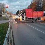 В Горно-Алтайске столкнулись грузовик и автобус. Пострадал 48-летний пассажир