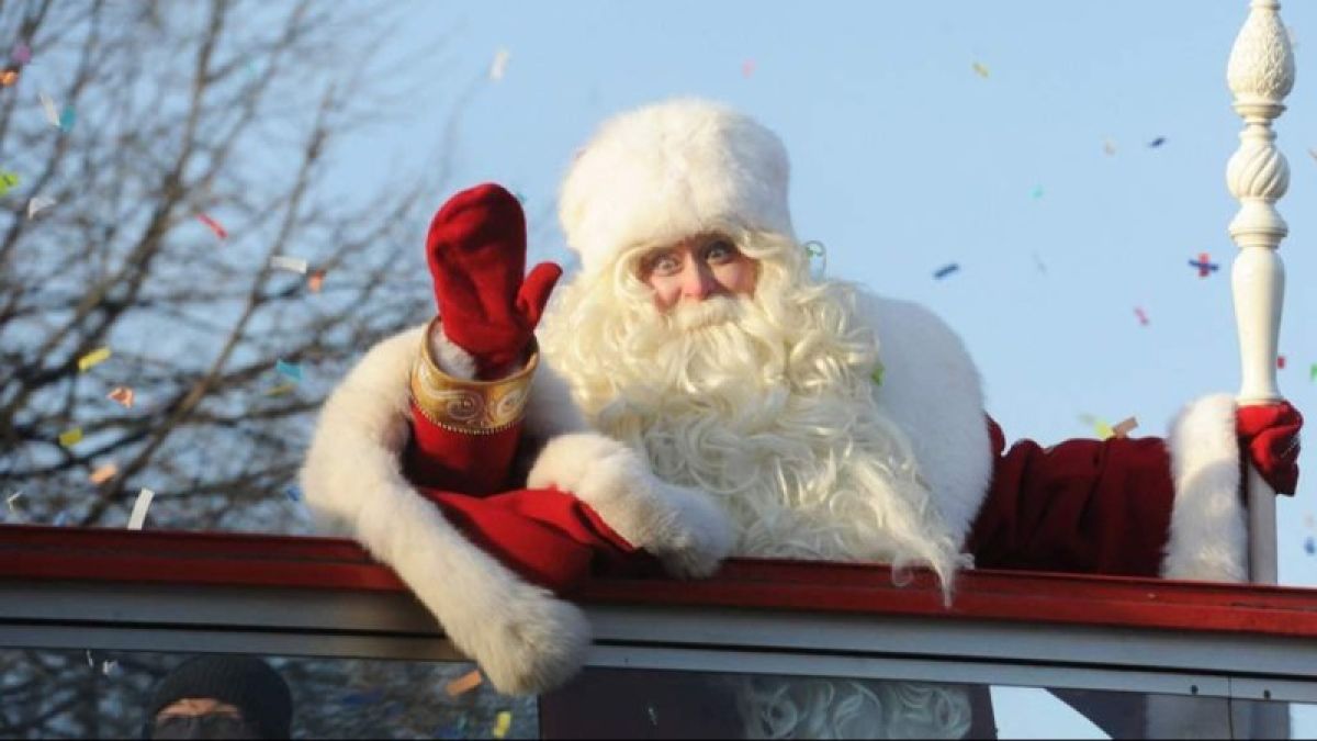 Россияне рассказали, что они попросили у Деда Мороза