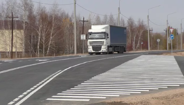 В Алтайском крае открыли два крупных дорожных объекта