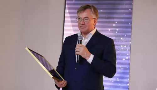 Александр Терентьев добился жилья для многодетной семьи из Каменского района