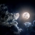 Китайский зонд сделал первый в истории снимок Луны с обратной стороны