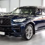 Синий Infiniti QX80 с белоснежным салоном продают за 10,2 млн рублей в Барнауле