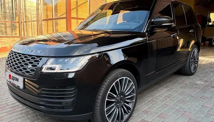 Range Rover с функцией массажа для водителя продают за 17 млн рублей в Барнауле